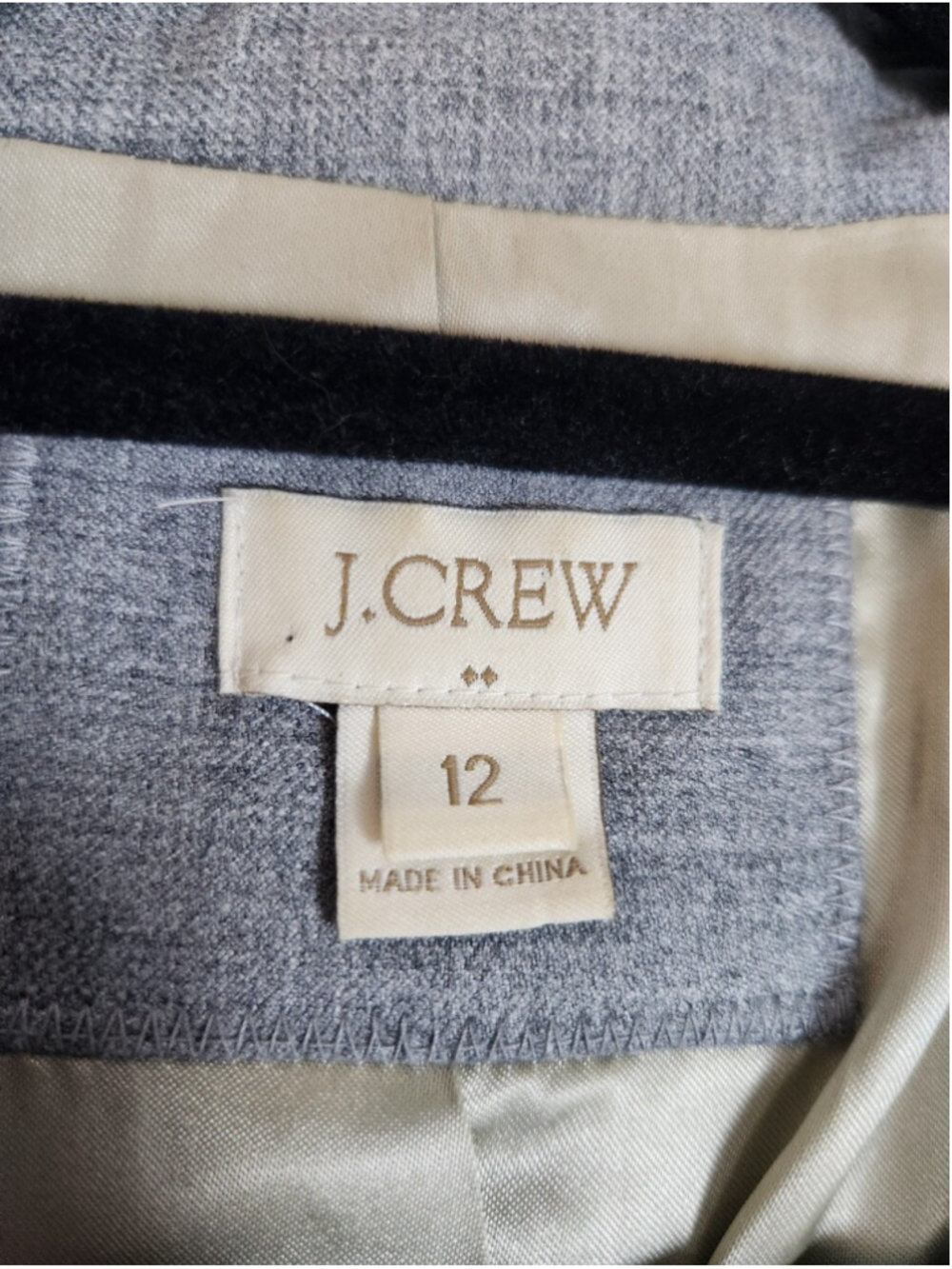 J Crew Lightweight Wool Blend Gray Two Button Blazer Size 12 Prep Preppy Office - Picture 14 of 16